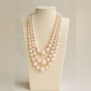 Vintage 80’s‎ Women's Pink Chunky Tiered Pealy Beaded Choker Princess Necklace